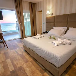 4* Отель Blue Marine